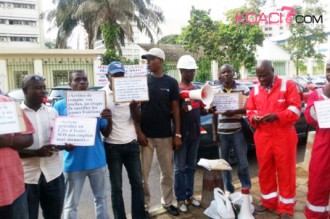 Côte dÂ’Ivoire : Des marins marchands manifestent pour leur réinsertion